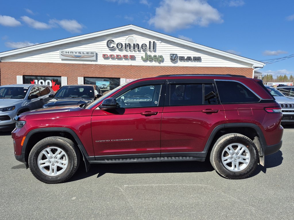 2024 Jeep Grand Cherokee Laredo in Woodstock, New Brunswick - 8 - w1024h768px