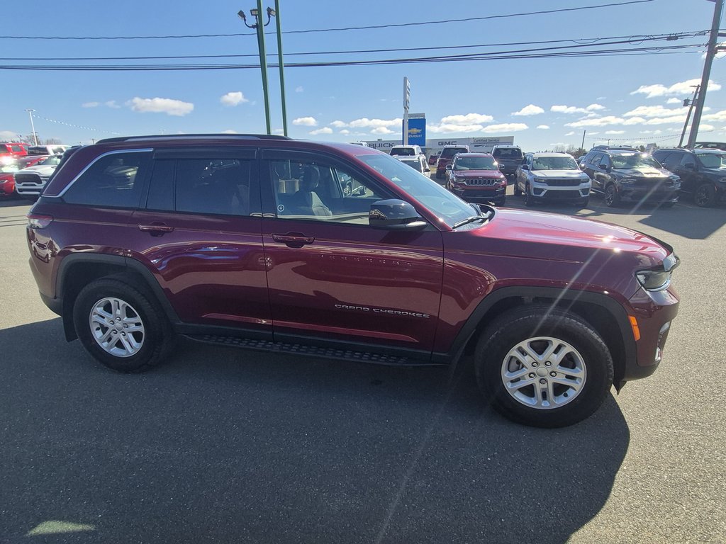 2024 Jeep Grand Cherokee Laredo in Woodstock, New Brunswick - 4 - w1024h768px