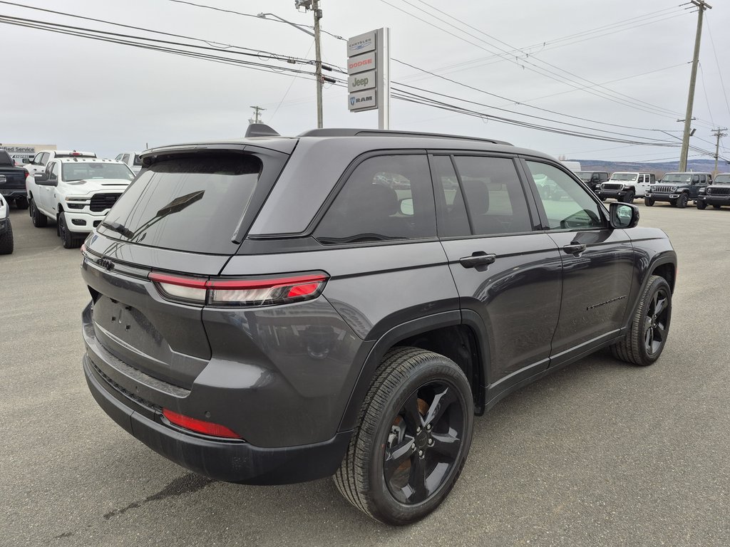 2025 Jeep Grand Cherokee LAREDO ALTITUDE in Woodstock, New Brunswick - 4 - w1024h768px