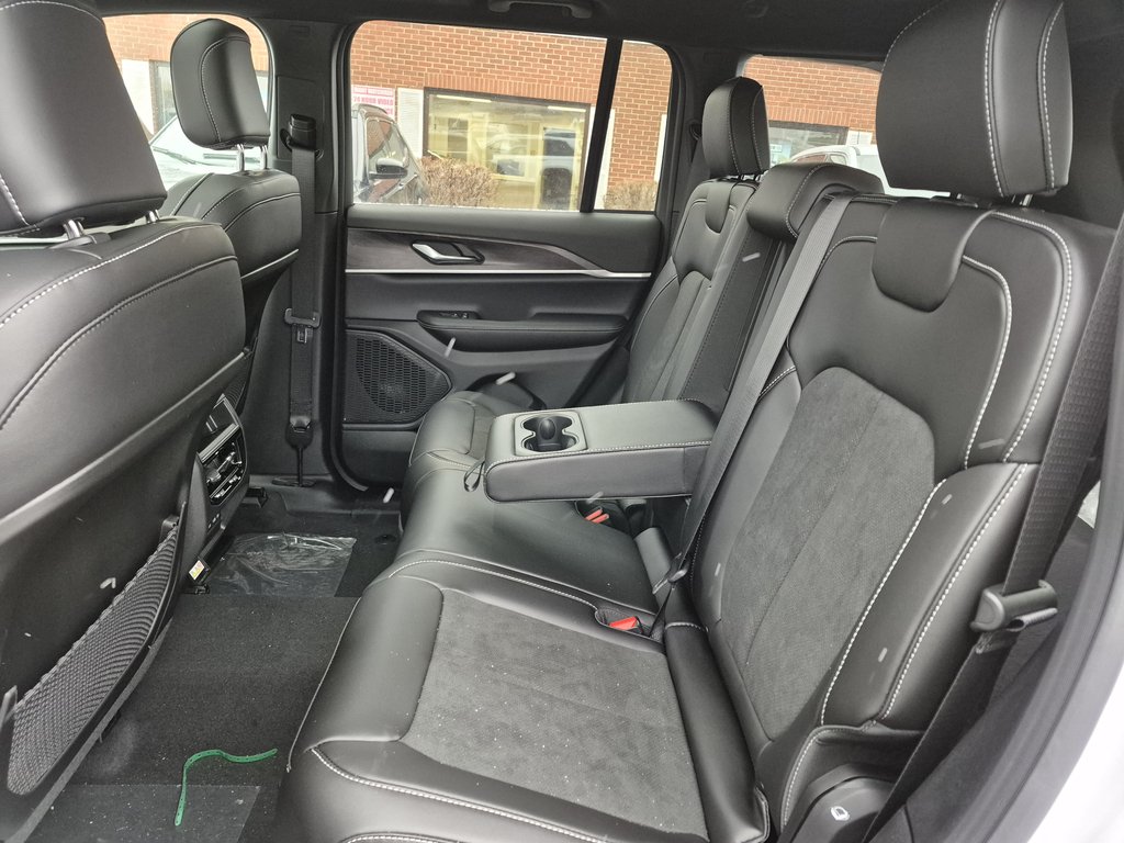 2026 Jeep Grand Cherokee ALTITUDE in Woodstock, New Brunswick - 11 - w1024h768px