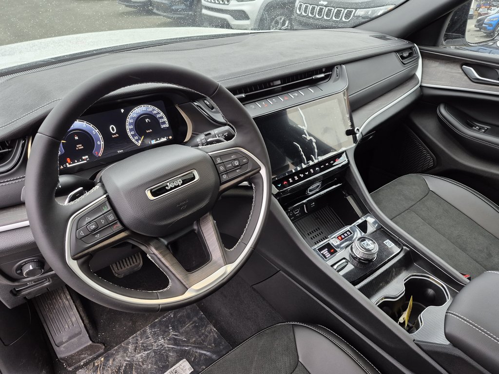 2026 Jeep Grand Cherokee ALTITUDE in Woodstock, New Brunswick - 10 - w1024h768px