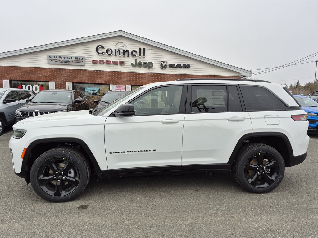 2026 Jeep Grand Cherokee ALTITUDE in Woodstock, New Brunswick - 8 - w1024h768px