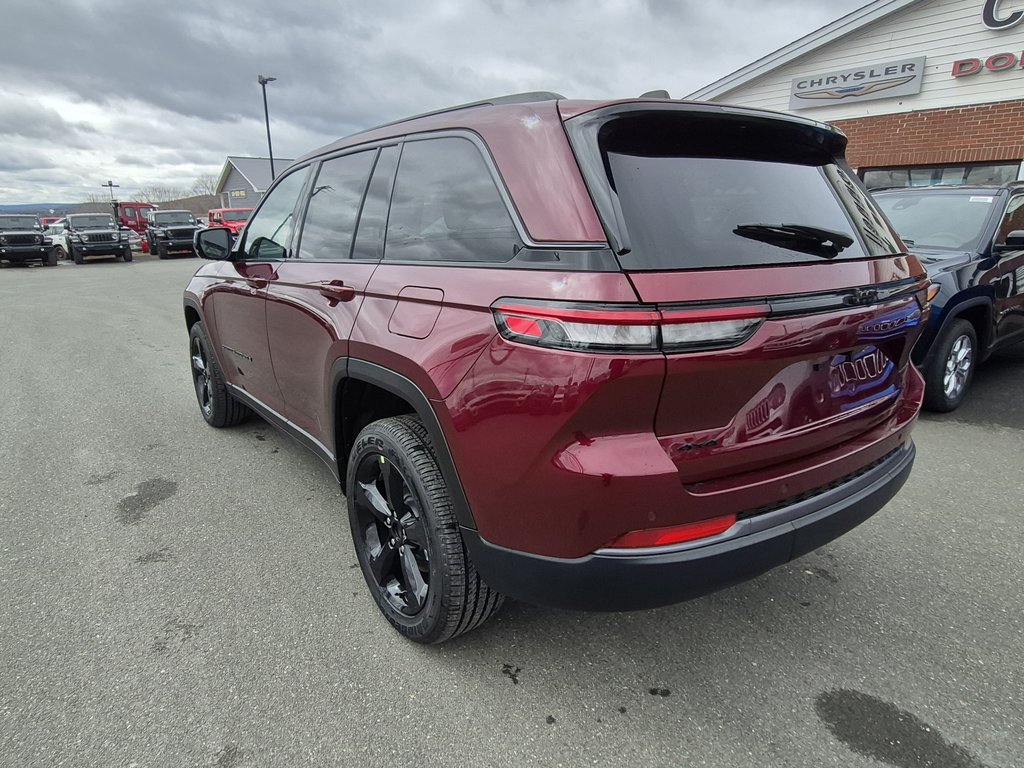 2026 Jeep Grand Cherokee ALTITUDE in Woodstock, New Brunswick - 6 - w1024h768px