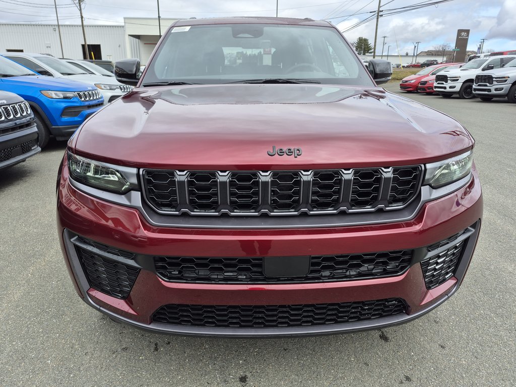 2026 Jeep Grand Cherokee ALTITUDE in Woodstock, New Brunswick - 2 - w1024h768px