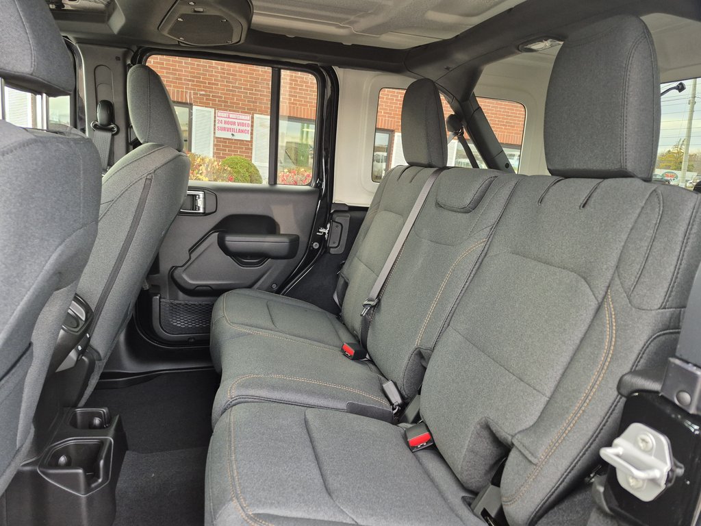 2026 Jeep Wrangler 4-Door WILLYS in Woodstock, New Brunswick - 9 - w1024h768px