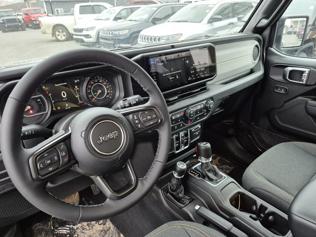 Jeep Wrangler 4-Door SPORT S 2026 à Woodstock, Nouveau-Brunswick - 10 - w1024h768px