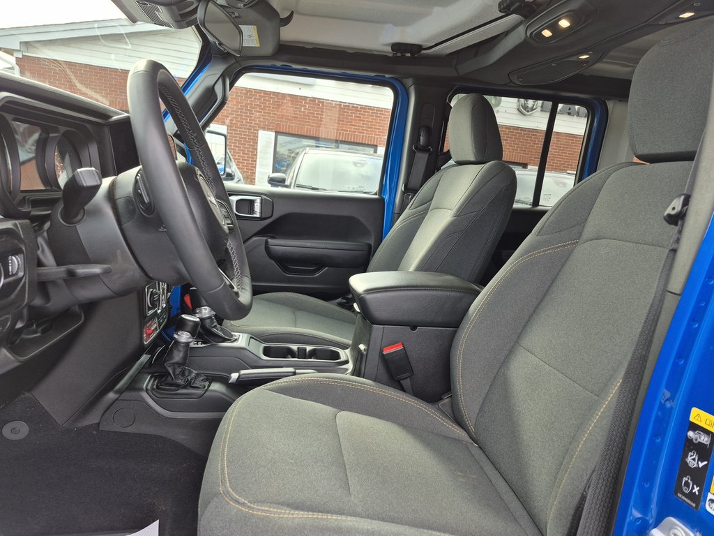 Jeep Wrangler Willys 2025 à Woodstock, Nouveau-Brunswick - 9 - w1024h768px