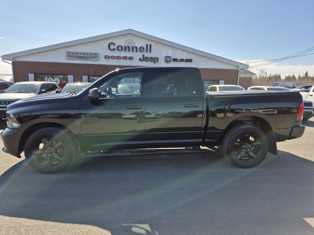 Ram 1500 Classic Express 2023 à Woodstock, Nouveau-Brunswick - 8 - w1024h768px