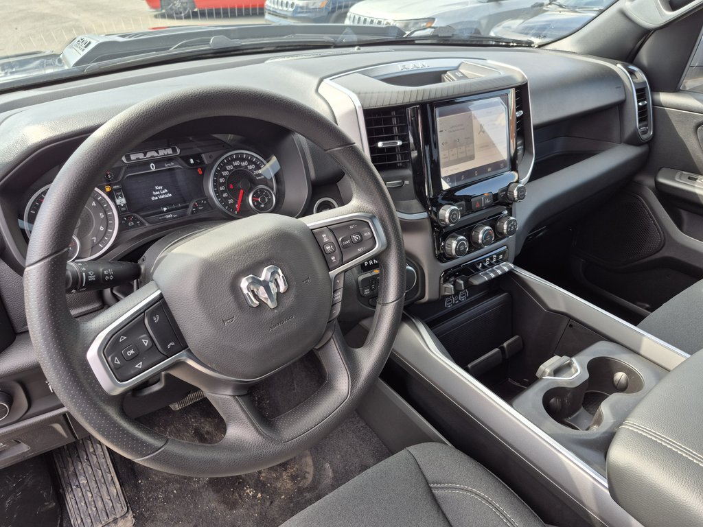 2026 Ram 1500 Express in Woodstock, New Brunswick - 10 - w1024h768px