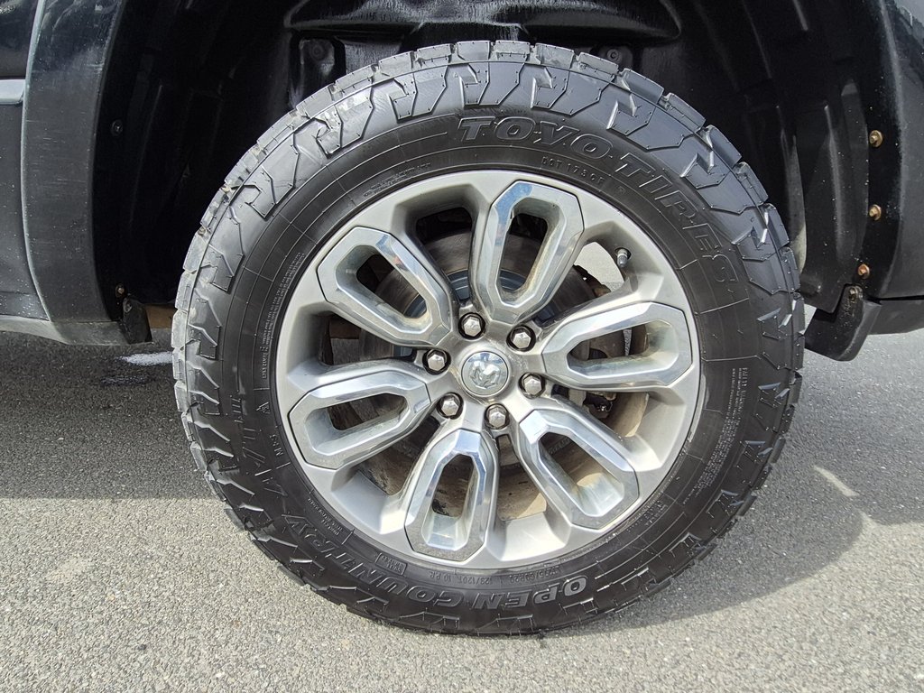 2019 Ram 1500 Laramie in Woodstock, New Brunswick - 13 - w1024h768px