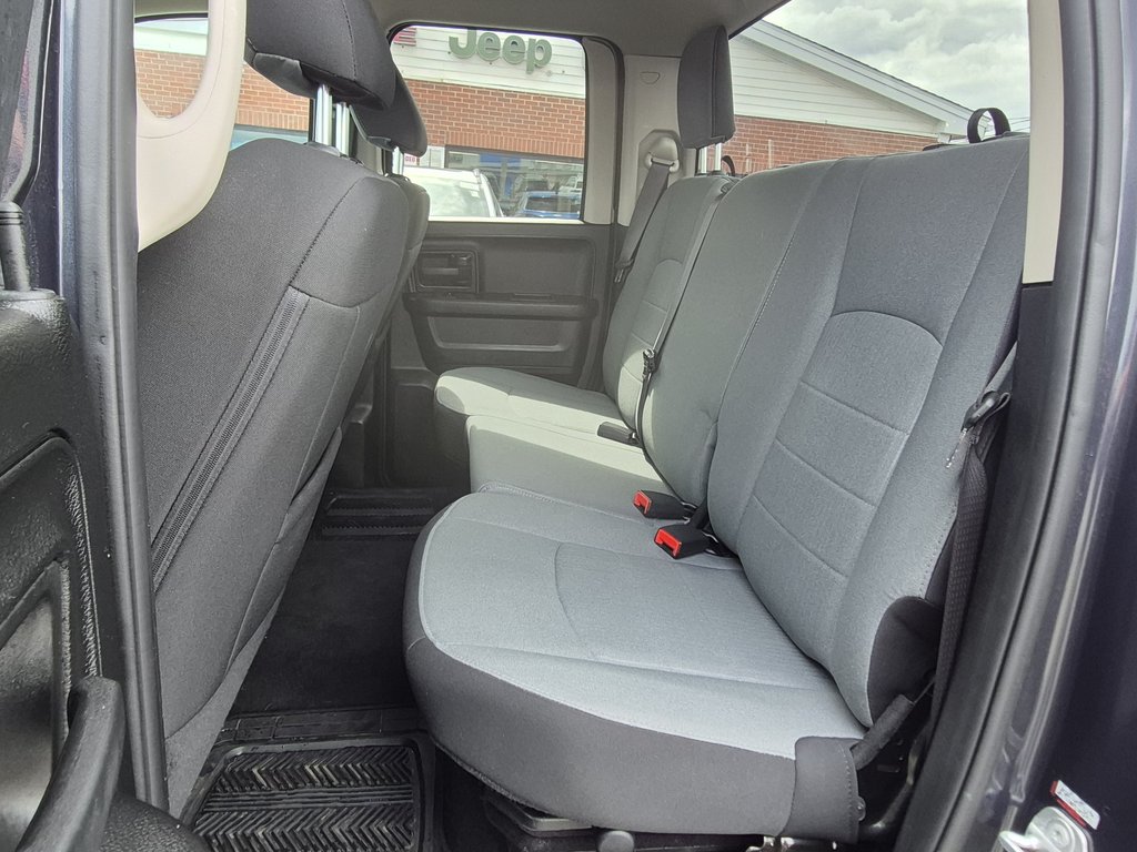 2021 Ram 1500 Express Quad in Woodstock, New Brunswick - 11 - w1024h768px