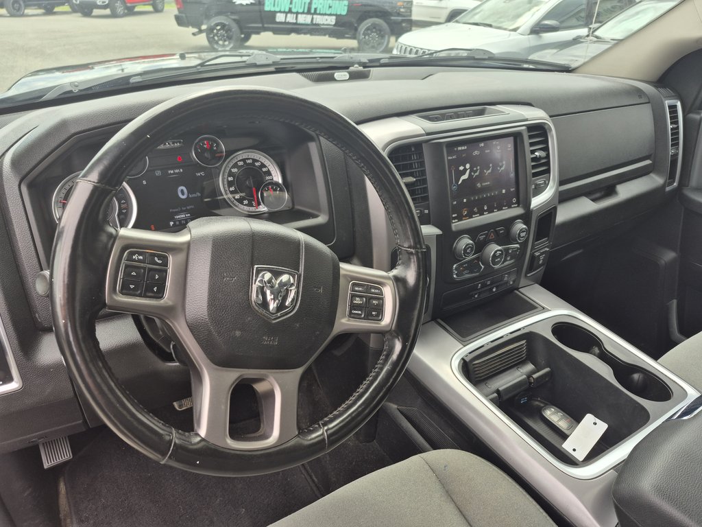 Ram 1500 SLT Crew 2023 à Woodstock, Nouveau-Brunswick - 9 - w1024h768px