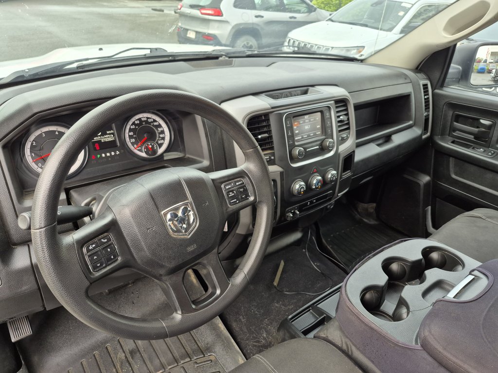 2023 Ram 1500 Tradesman in Woodstock, New Brunswick - 10 - w1024h768px