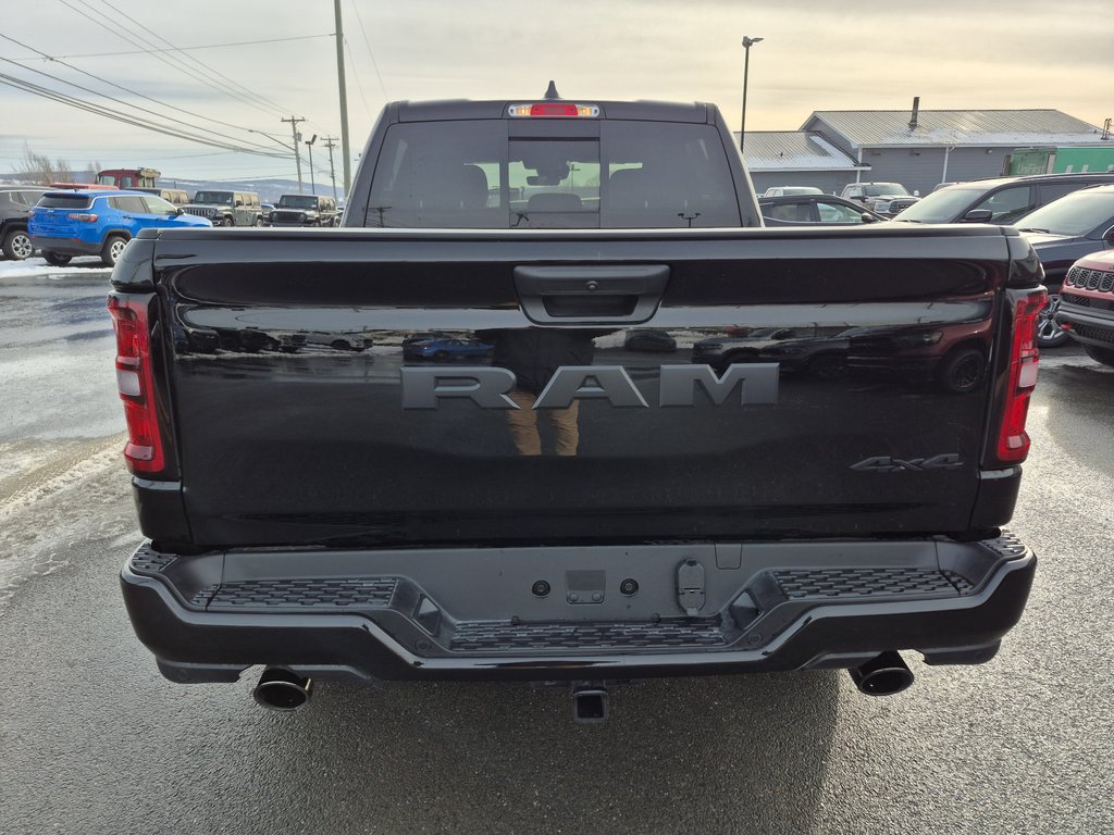 Ram 1500 EXPRESS 2026 à Woodstock, Nouveau-Brunswick - 5 - w1024h768px