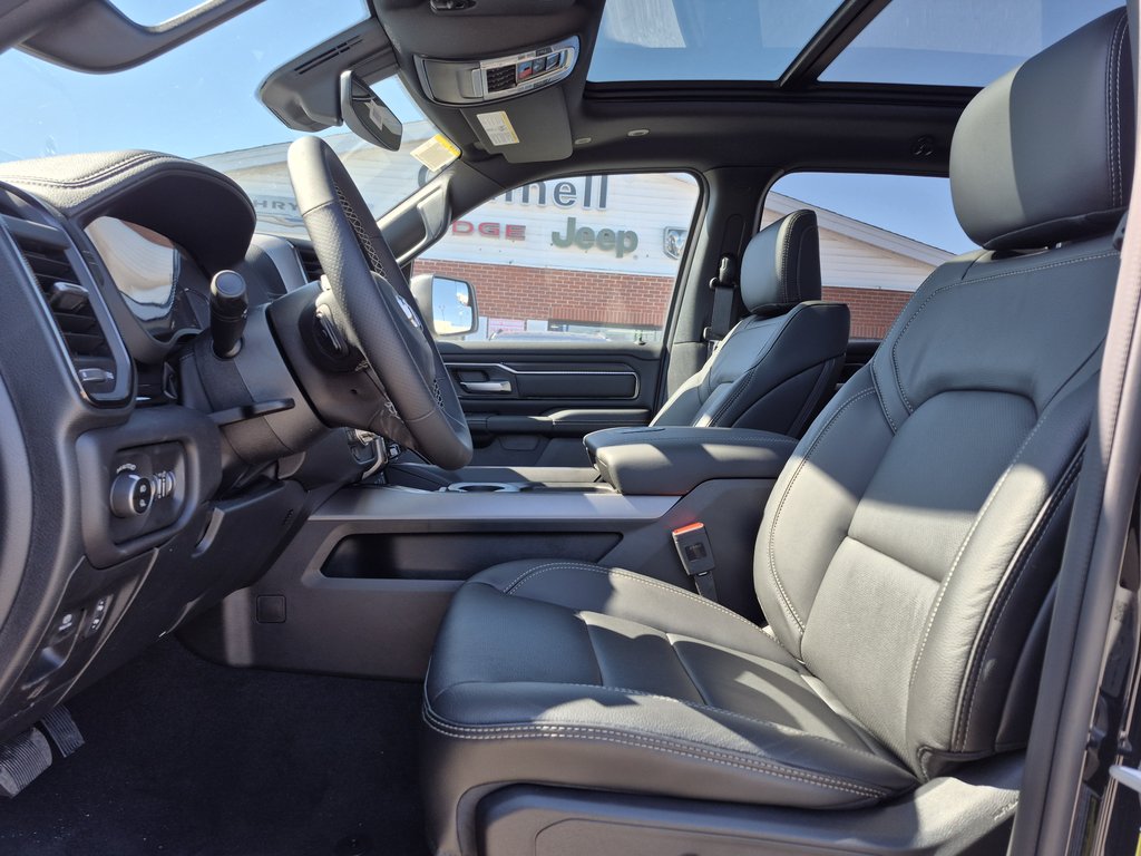 2026 Ram 1500 SPORT in Woodstock, New Brunswick - 9 - w1024h768px