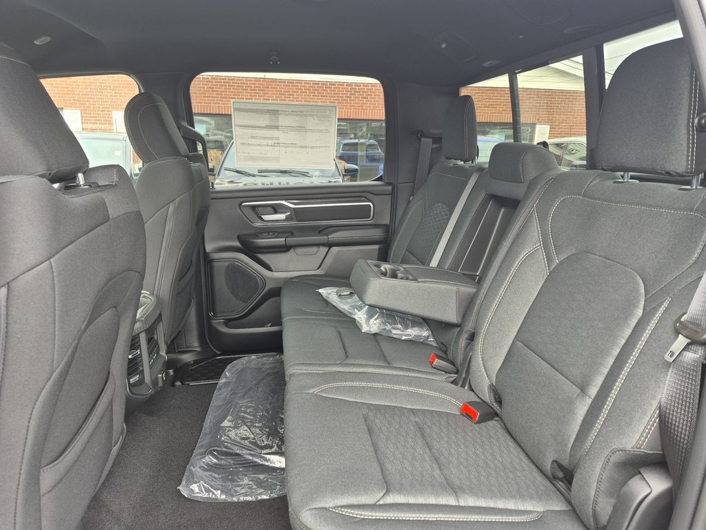 2026 Ram 1500 BIG HORN in Woodstock, New Brunswick - 11 - w1024h768px