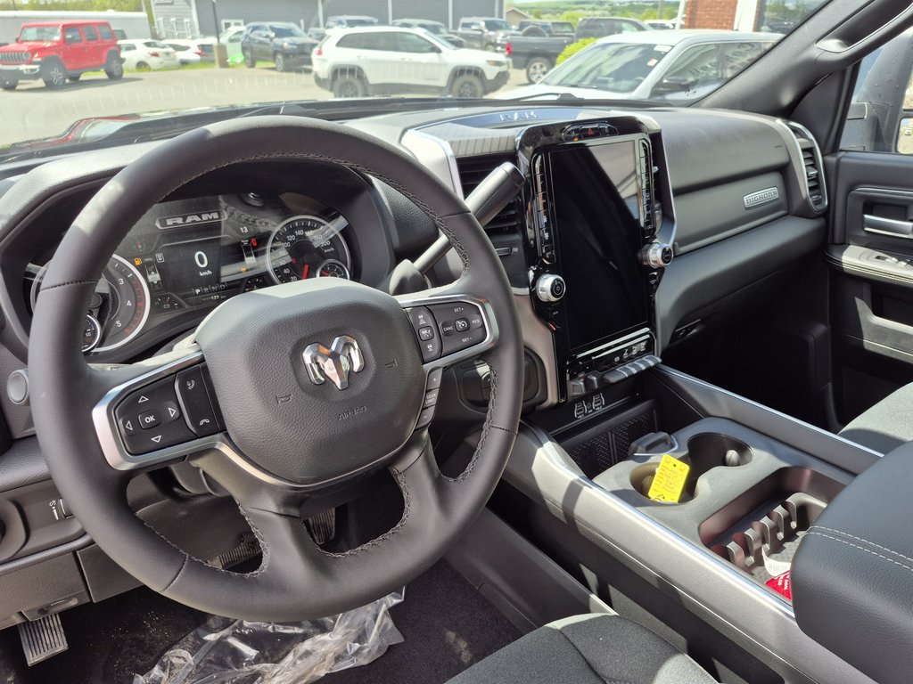 Ram 2500 Bighorn 2026 à Woodstock, Nouveau-Brunswick - 10 - w1024h768px