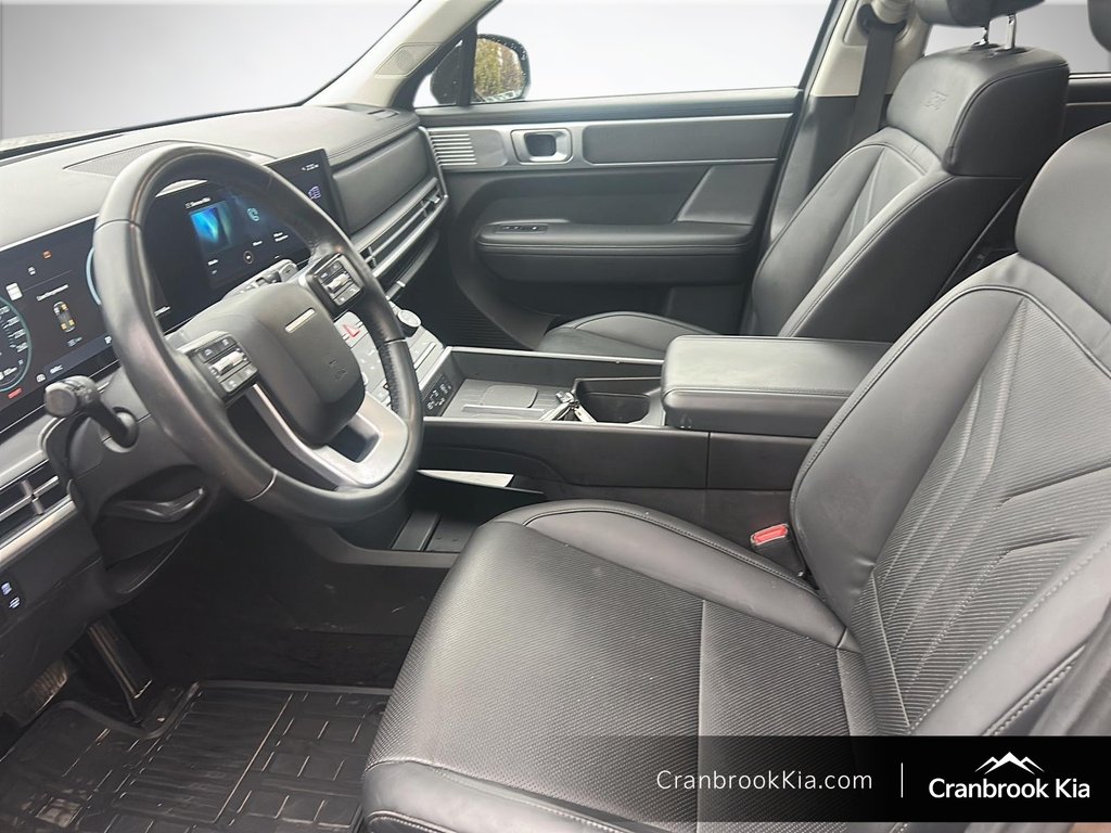 2025 Hyundai SANTA FE BASE-7