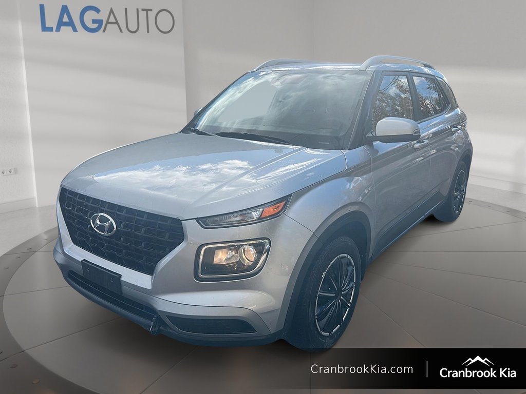 2023 Hyundai VENUE ULTIMATE BLACK-0