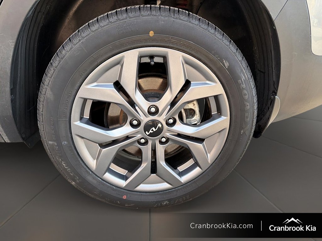 2024 Kia SELTOS EX-6