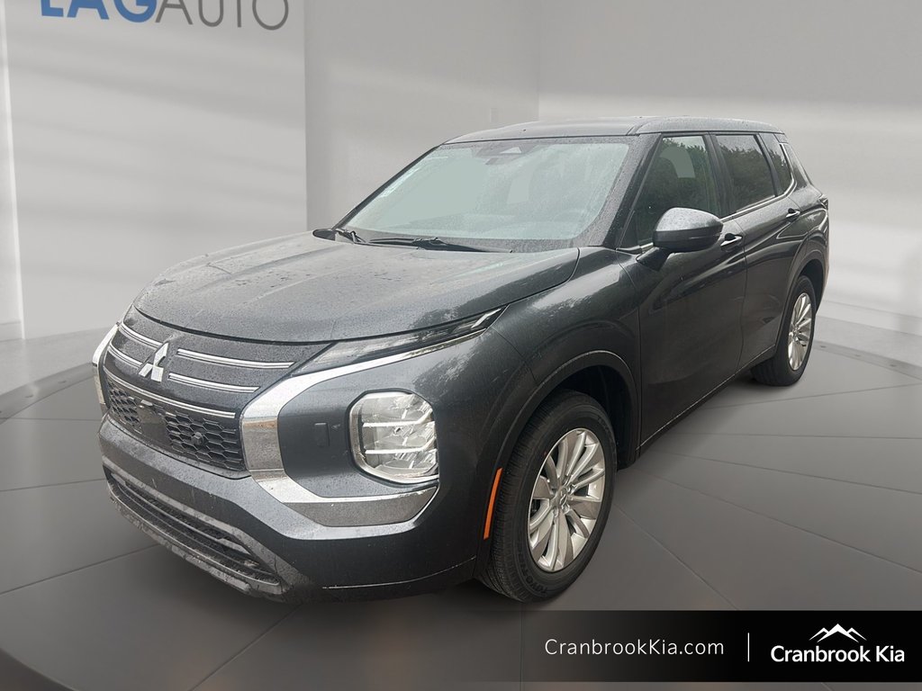 2025 Mitsubishi OUTLANDER ES-0