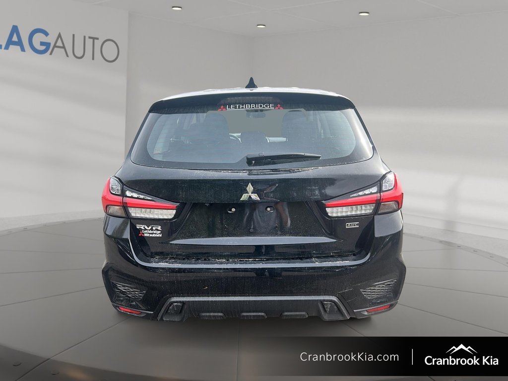 2025 Mitsubishi RVR ES-2