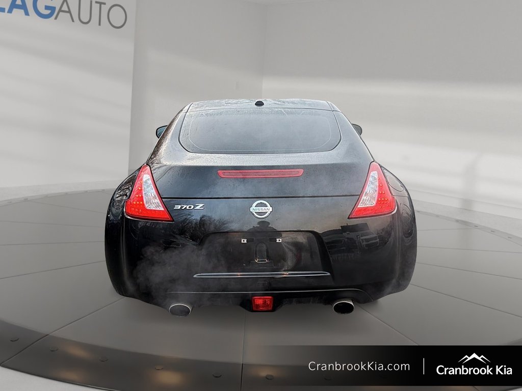 2009 Nissan 370Z BASE-2