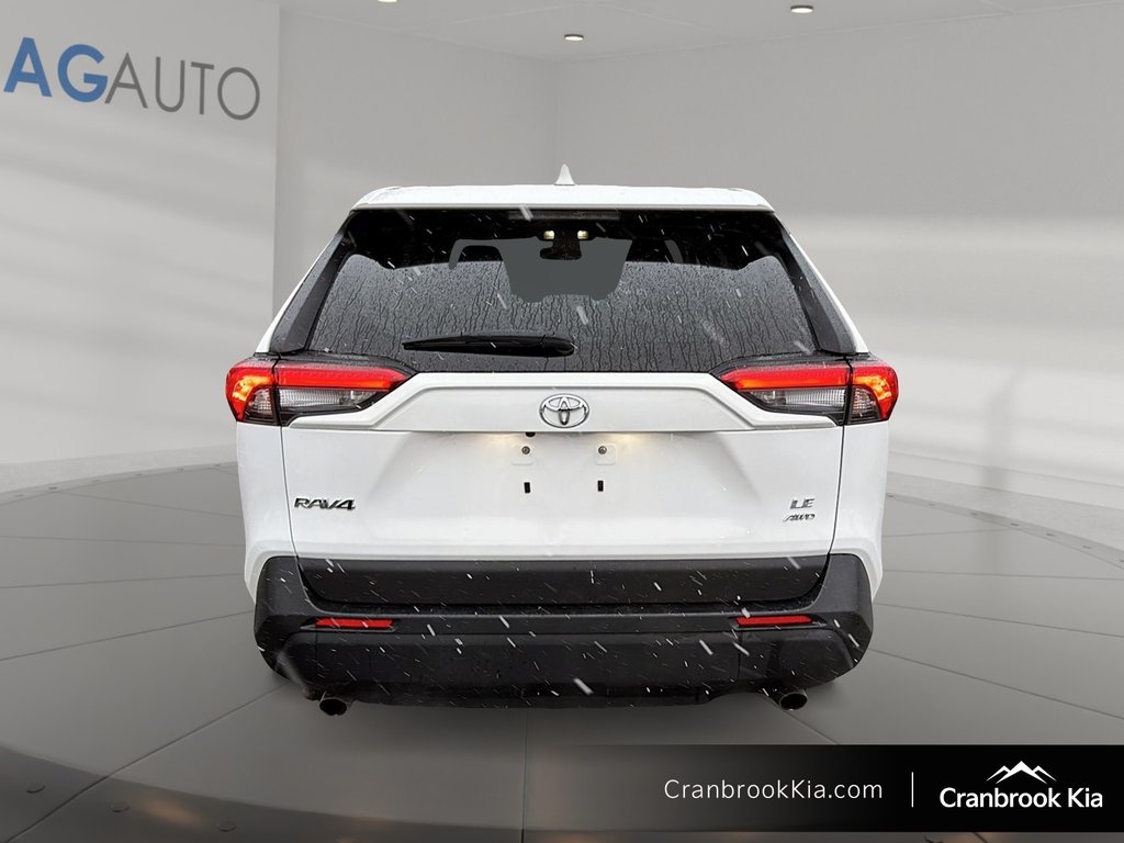 2024 Toyota RAV4 LE-2
