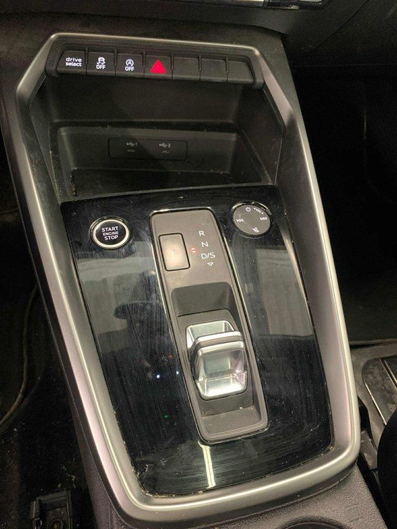 2022 Audi A3 SEDAN Komfort 40, 8 PNEUS, AUCUN ACCIDENT, TOIT, AWD in Mirabel, Quebec - 12 - w1024h768px