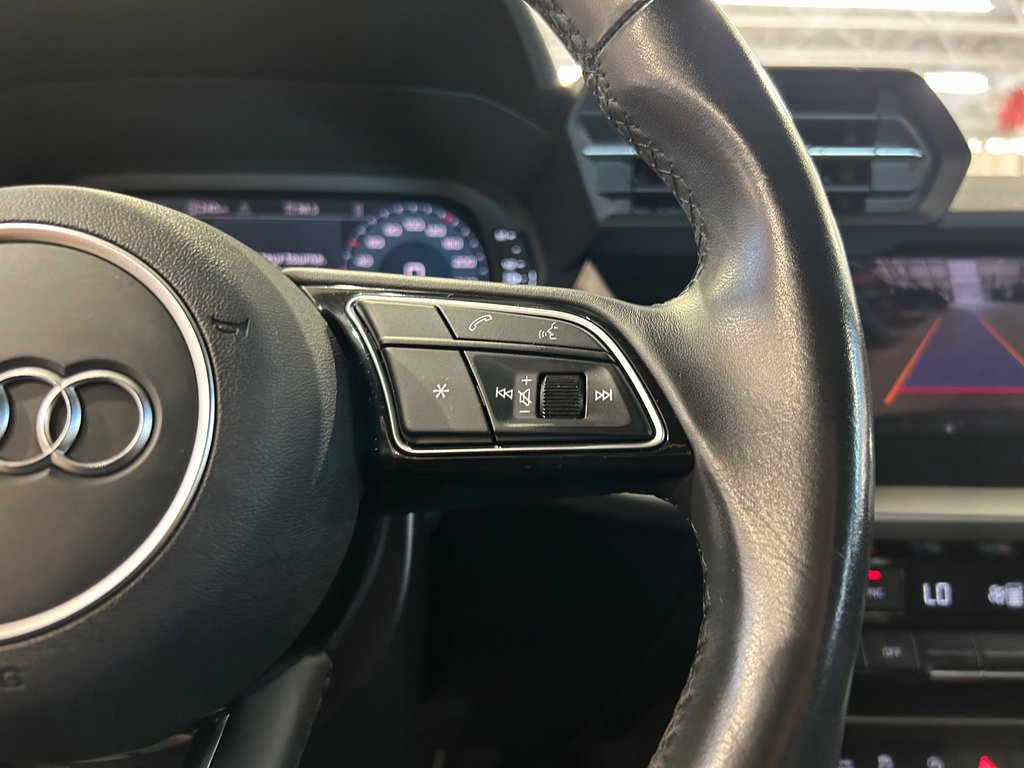 2022 Audi A3 SEDAN Komfort 40, 8 PNEUS, AUCUN ACCIDENT, TOIT, AWD in Mirabel, Quebec - 17 - w1024h768px