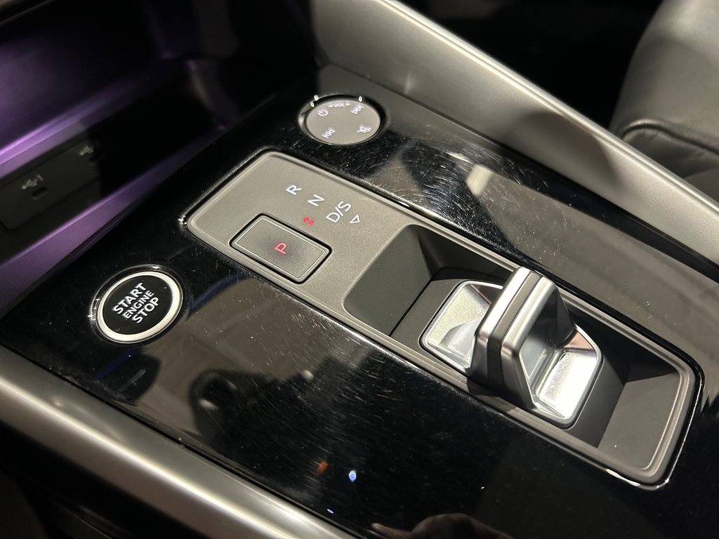 Audi A3 Sedan Progressiv, JAMAIS ACCIDENTÉ,, CUIR, AWD 2022 à Mirabel, Québec - 23 - w1024h768px