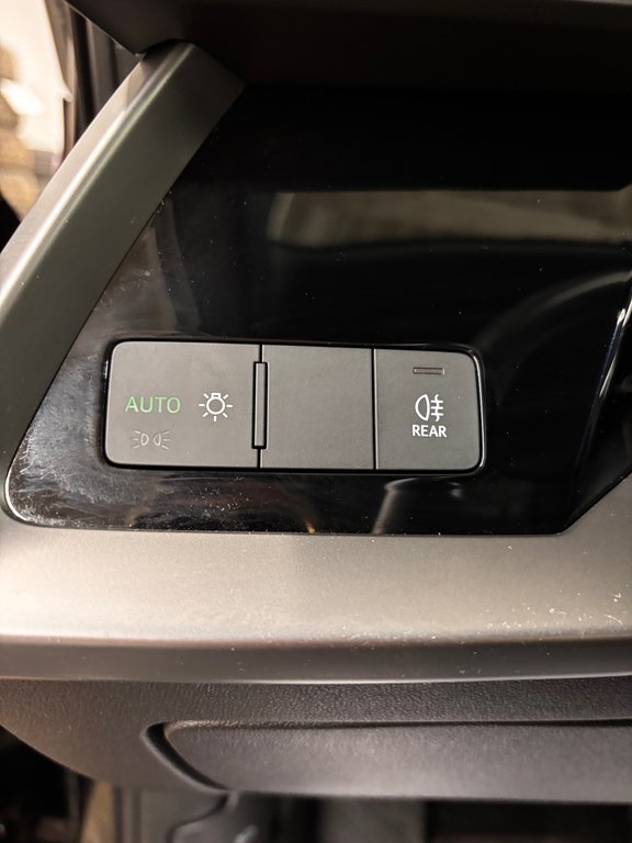 2022 Audi A3 Sedan Komfort,  MAGS, AWD, CUIR, TOIT in Mirabel, Quebec - 23 - w1024h768px