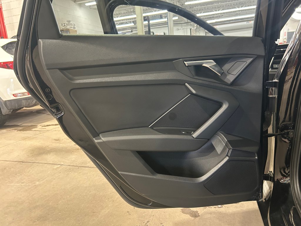 Audi A3 Sedan Komfort,  MAGS, AWD, CUIR, TOIT 2022 à Mirabel, Québec - 28 - w1024h768px