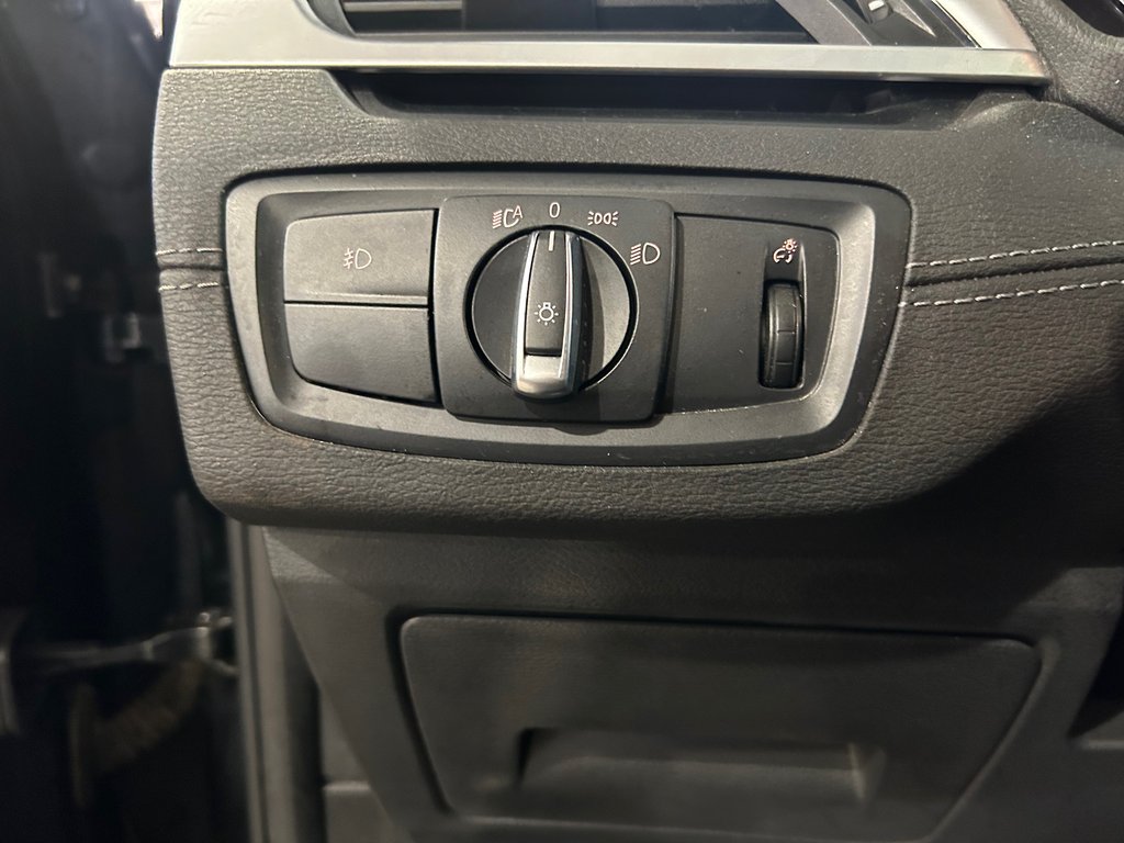 2020 BMW X1 XDrive28i, JAMAIS ACCIDENTÉ, 8 PNEUS ET 8 MAGS in Mirabel, Quebec - 26 - w1024h768px