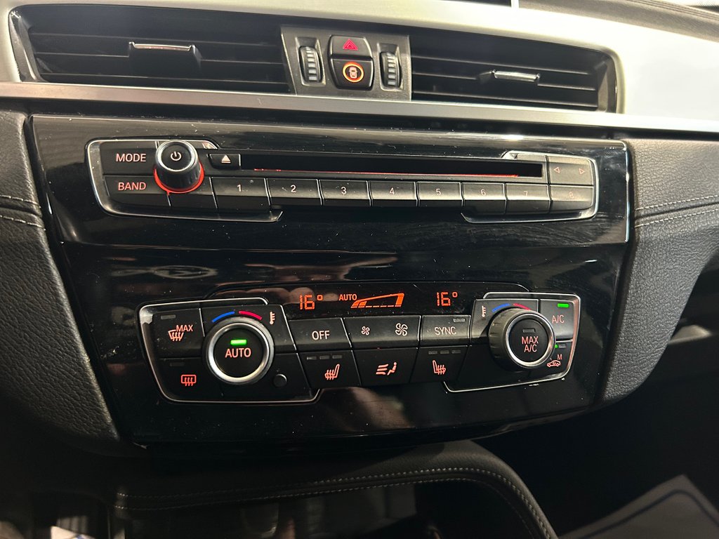 2020 BMW X1 XDrive28i, JAMAIS ACCIDENTÉ, 8 PNEUS ET 8 MAGS in Mirabel, Quebec - 23 - w1024h768px