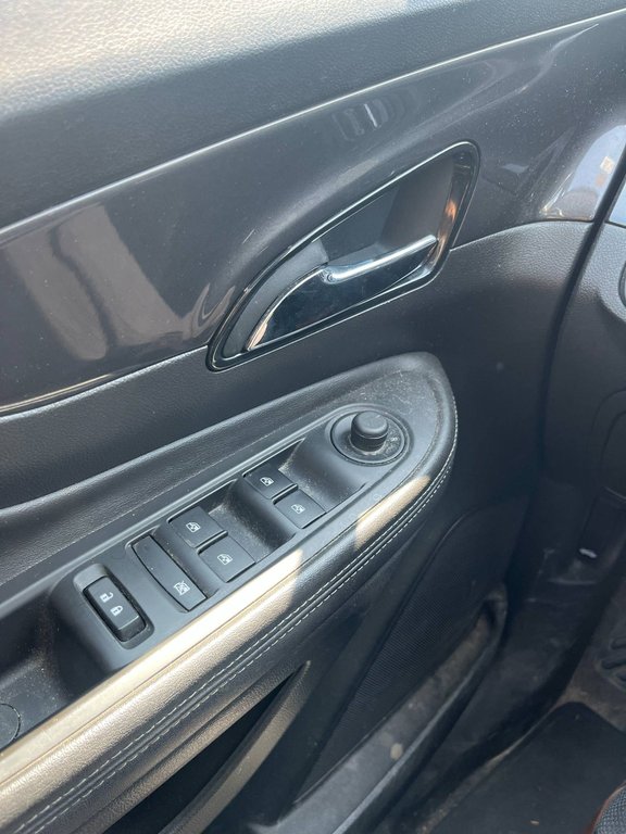 Buick Encore SPORT TOURING, 8 PNEUS, MAGS, AWD 2019 à Mirabel, Québec - 6 - w1024h768px