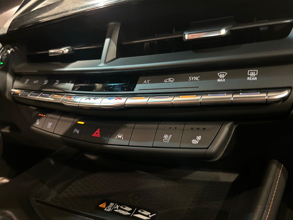 2022 Cadillac CT4-V JAMAIS ACCIDENTÉ, 2 ENSEMBLENT DE MAGS, AWD in Mirabel, Quebec - 25 - w1024h768px