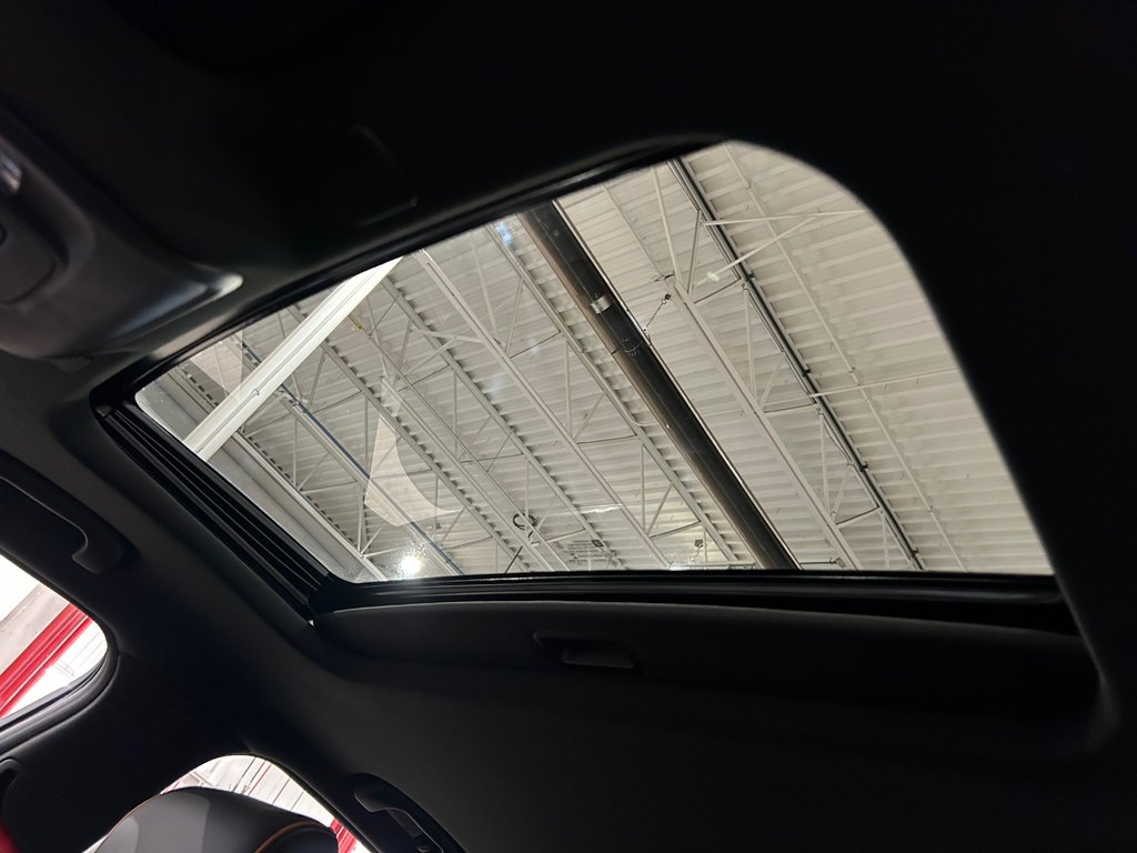 2022 Cadillac CT4-V JAMAIS ACCIDENTÉ, 2 ENSEMBLENT DE MAGS, AWD in Mirabel, Quebec - 21 - w1024h768px