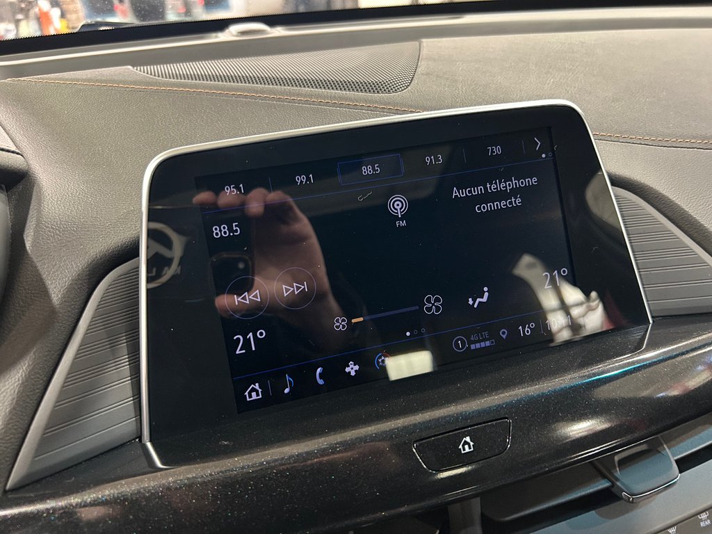 2022 Cadillac CT4-V JAMAIS ACCIDENTÉ, 2 ENSEMBLENT DE MAGS, AWD in Mirabel, Quebec - 22 - w1024h768px