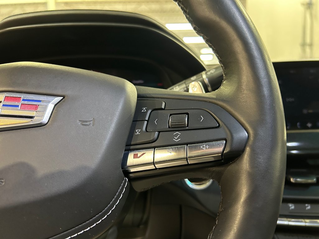 2022 Cadillac CT4-V JAMAIS ACCIDENTÉ, 2 ENSEMBLENT DE MAGS, AWD in Mirabel, Quebec - 20 - w1024h768px