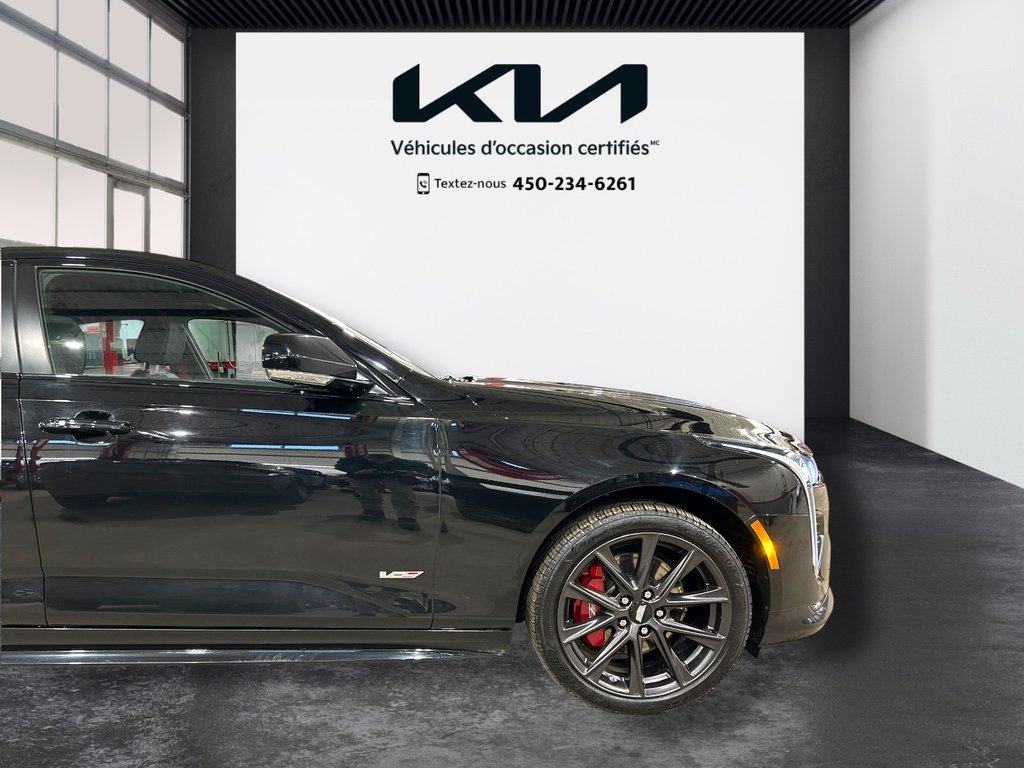 2022 Cadillac CT4-V JAMAIS ACCIDENTÉ, 2 ENSEMBLENT DE MAGS, AWD in Mirabel, Quebec - 35 - w1024h768px