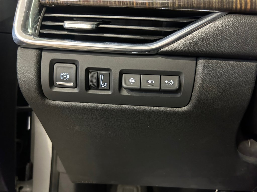 Cadillac XT4 AWD Sport, JAMAIS ACCIDENTÉ, CUIR, TOIT, AWD 2019 à Mirabel, Québec - 31 - w1024h768px