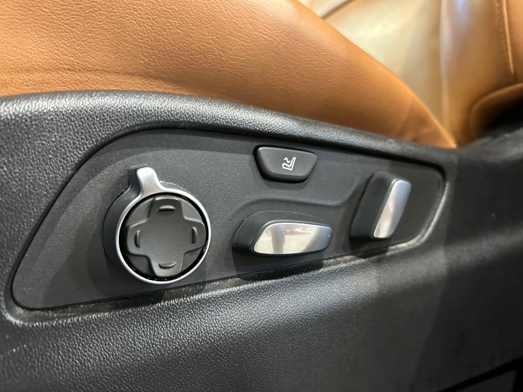 Cadillac XT4 AWD Sport, JAMAIS ACCIDENTÉ, CUIR, TOIT, AWD 2019 à Mirabel, Québec - 11 - w1024h768px
