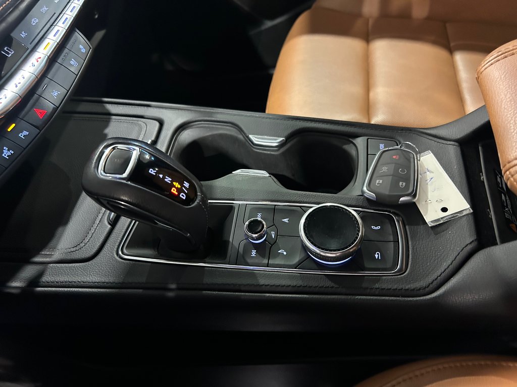 Cadillac XT4 AWD Sport, JAMAIS ACCIDENTÉ, CUIR, TOIT, AWD 2019 à Mirabel, Québec - 24 - w1024h768px