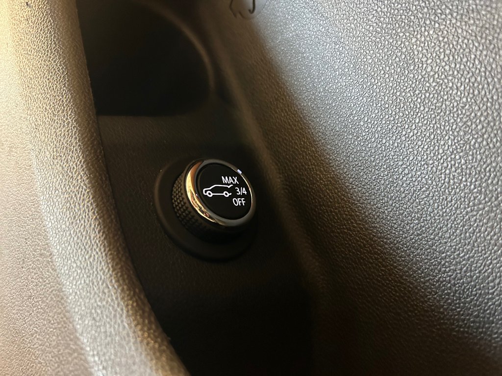 Cadillac XT4 AWD Sport, JAMAIS ACCIDENTÉ, CUIR, TOIT, AWD 2019 à Mirabel, Québec - 33 - w1024h768px