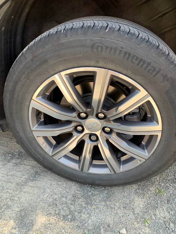 2023 Cadillac XT4 SPORT, AUCUN ACCIDENT, TOIT, MAGS, AWD in Mirabel, Quebec - 5 - w1024h768px