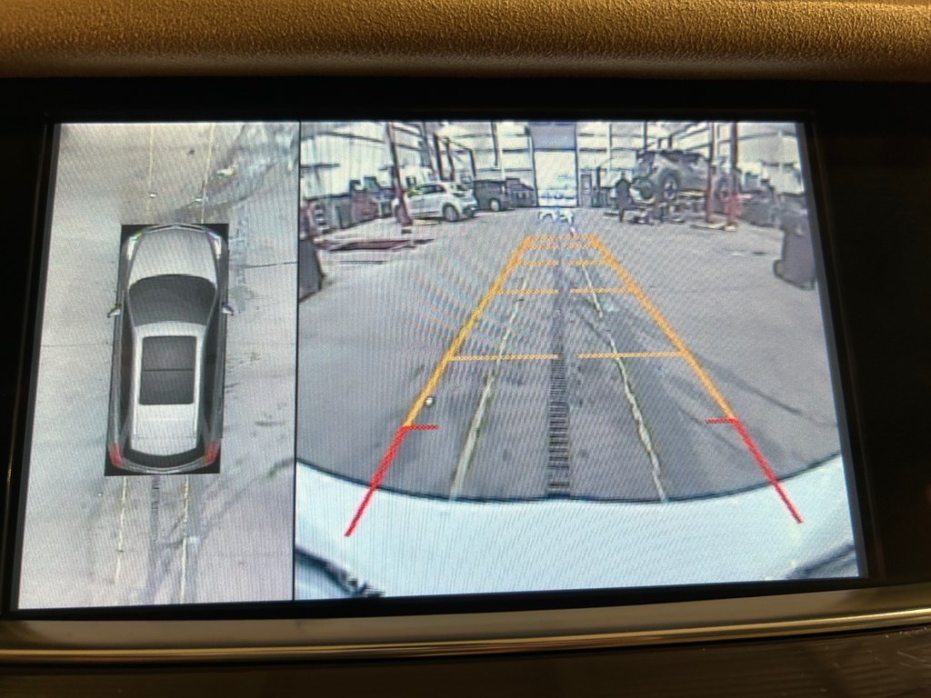 2017 Cadillac XT5 Platinum AWD, JAMAIS ACCIDENTÉ, GPS, CUIR, TOIT in Mirabel, Quebec - 22 - w1024h768px