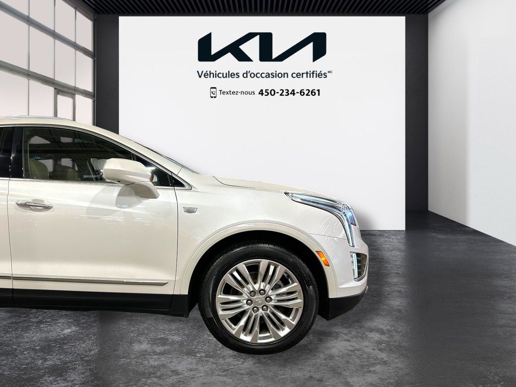 2017 Cadillac XT5 Platinum AWD, JAMAIS ACCIDENTÉ, GPS, CUIR, TOIT in Mirabel, Quebec - 40 - w1024h768px