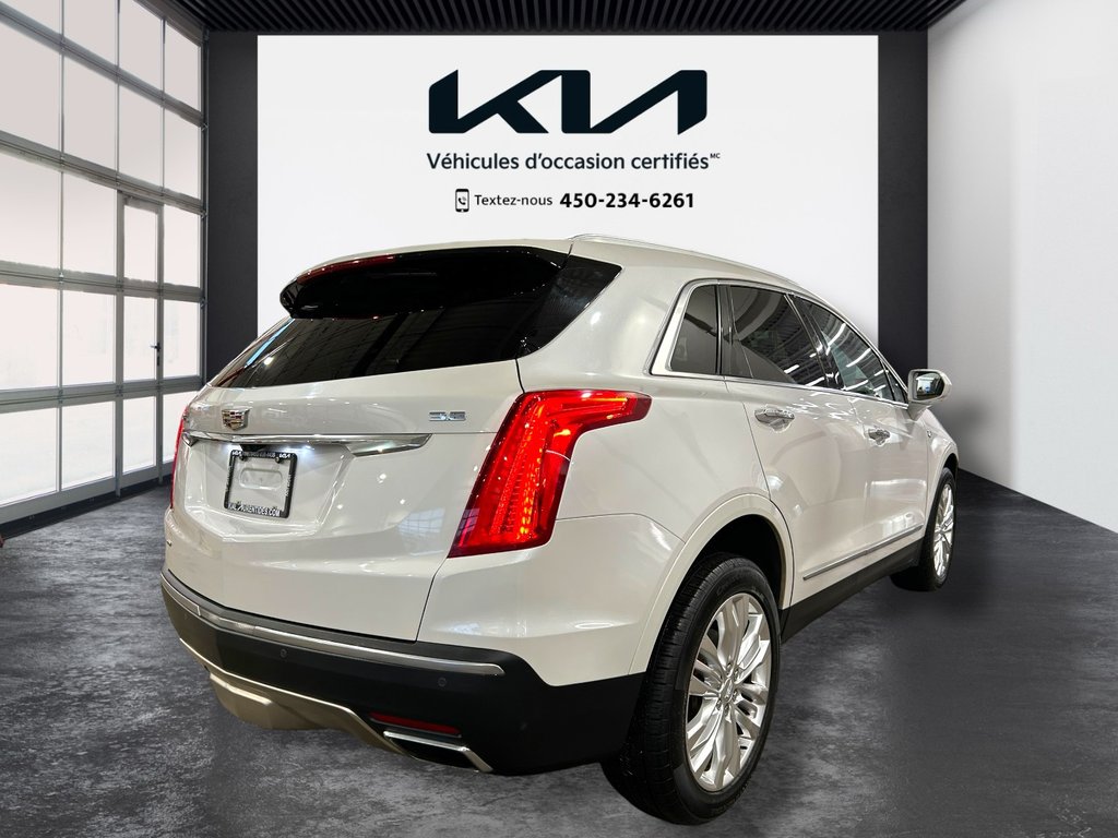 2017 Cadillac XT5 Platinum AWD, JAMAIS ACCIDENTÉ, GPS, CUIR, TOIT in Mirabel, Quebec - 37 - w1024h768px