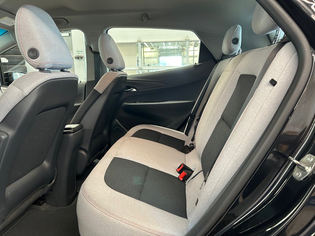 Chevrolet Bolt EV LT, JAMAIS ACCIDENTÉ, 417KM AUTONOMIE, MAGS 2021 à Mirabel, Québec - 28 - w1024h768px